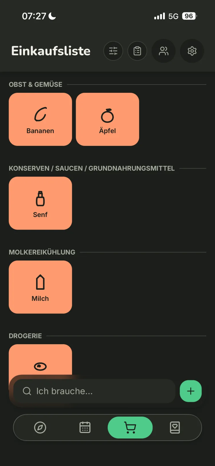 Wochentisch Einkaufsliste, automatisch aus dem Wochenplan erstellt und nach Kategorien wie Obst & Gemüse, Konserven und Molkerei sortiert